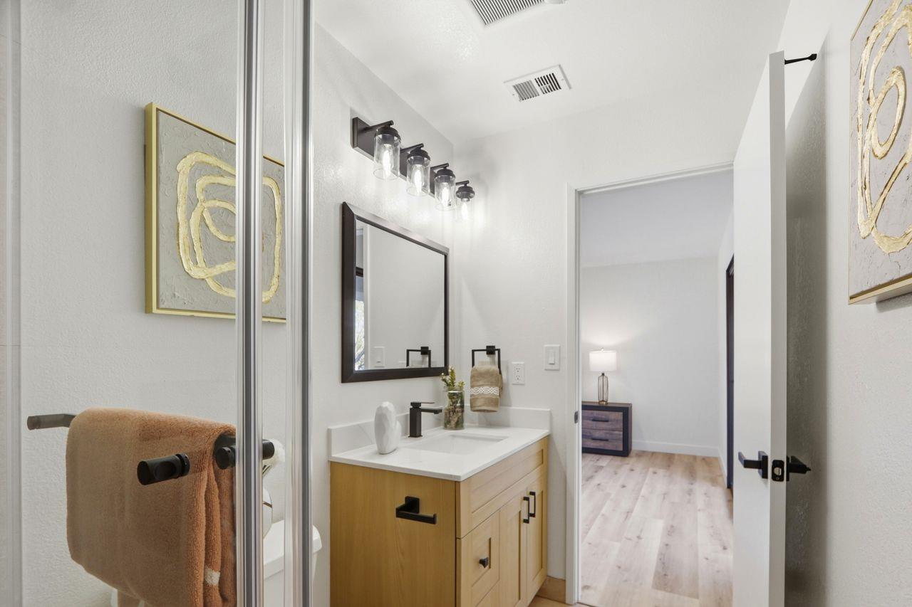 Detail Gallery Image 34 of 43 For 4732 Clear River Ct, San Jose,  CA 95136 - 3 Beds | 2/1 Baths