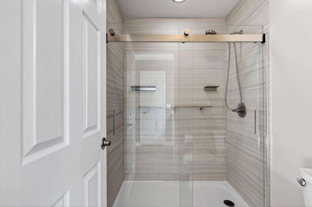 Detail Gallery Image 14 of 19 For 711 Clearview Dr, Hollister,  CA 95023 - 3 Beds | 2 Baths