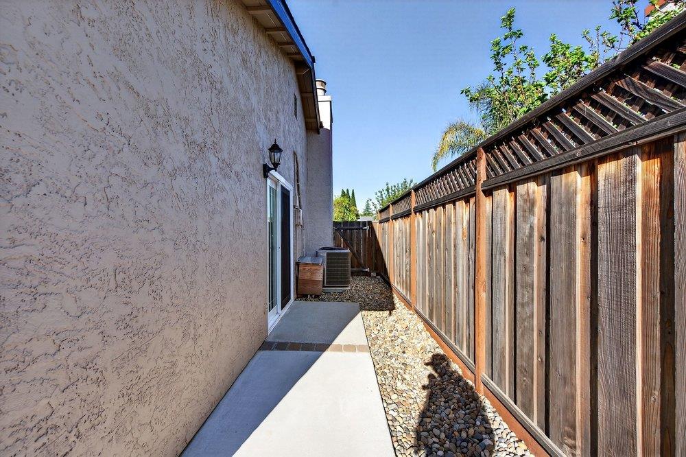 Detail Gallery Image 16 of 19 For 711 Clearview Dr, Hollister,  CA 95023 - 3 Beds | 2 Baths