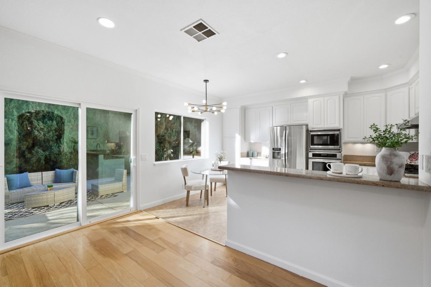 Detail Gallery Image 18 of 46 For 3041 Christine Ct, Fremont,  CA 94536 - 4 Beds | 3 Baths