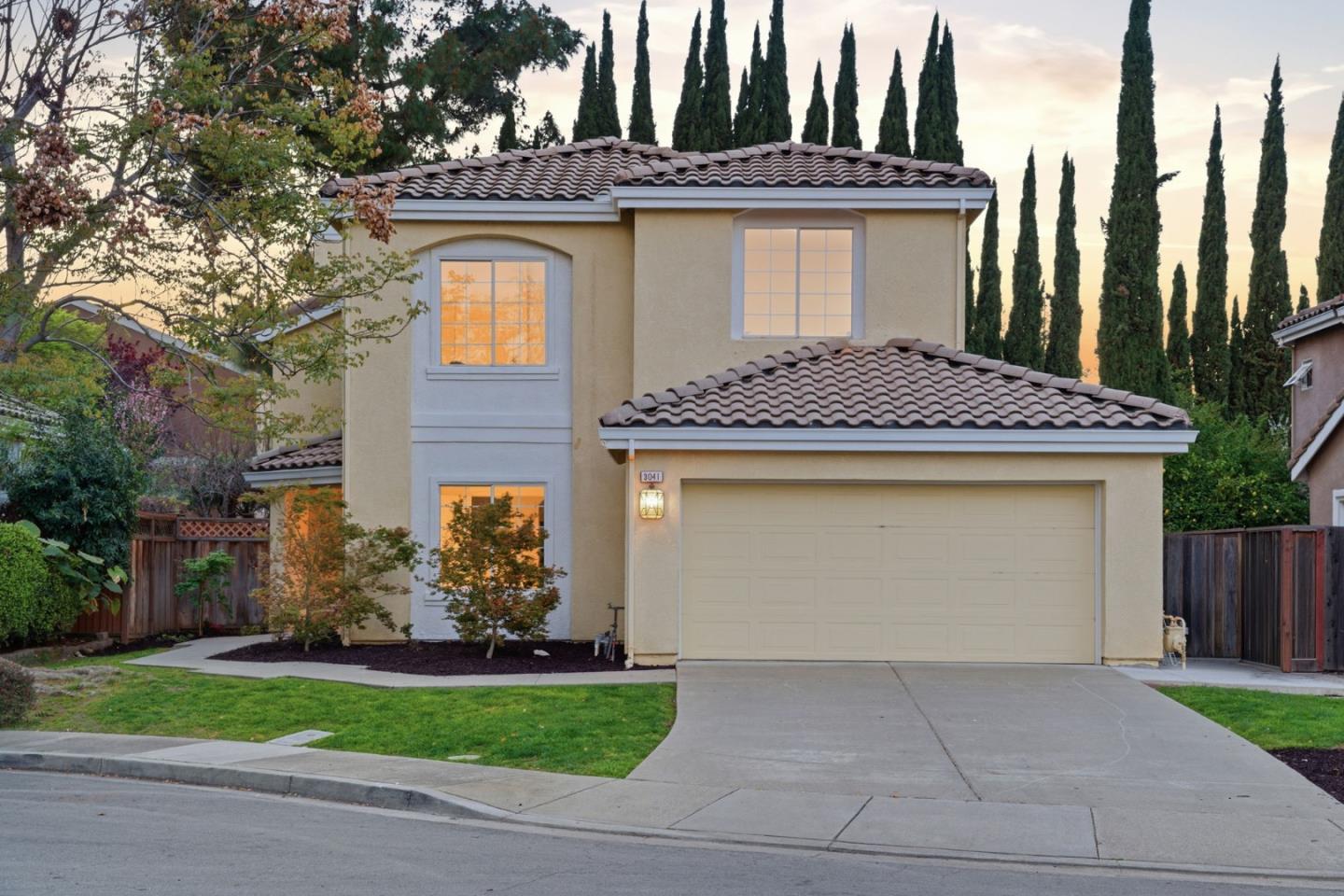 Detail Gallery Image 2 of 46 For 3041 Christine Ct, Fremont,  CA 94536 - 4 Beds | 3 Baths