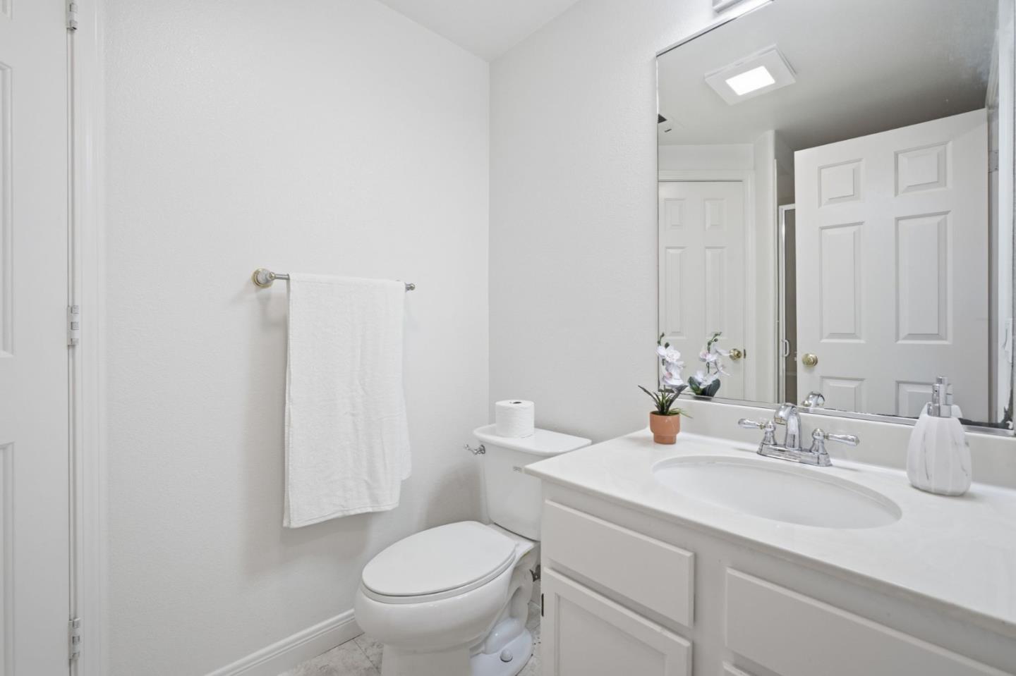 Detail Gallery Image 24 of 46 For 3041 Christine Ct, Fremont,  CA 94536 - 4 Beds | 3 Baths