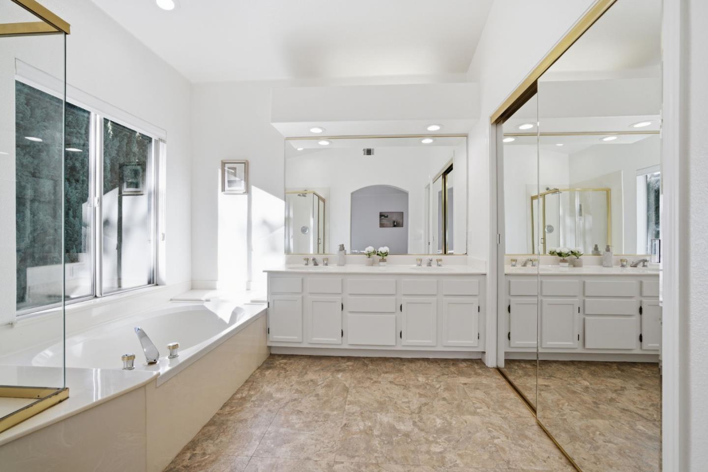 Detail Gallery Image 34 of 46 For 3041 Christine Ct, Fremont,  CA 94536 - 4 Beds | 3 Baths