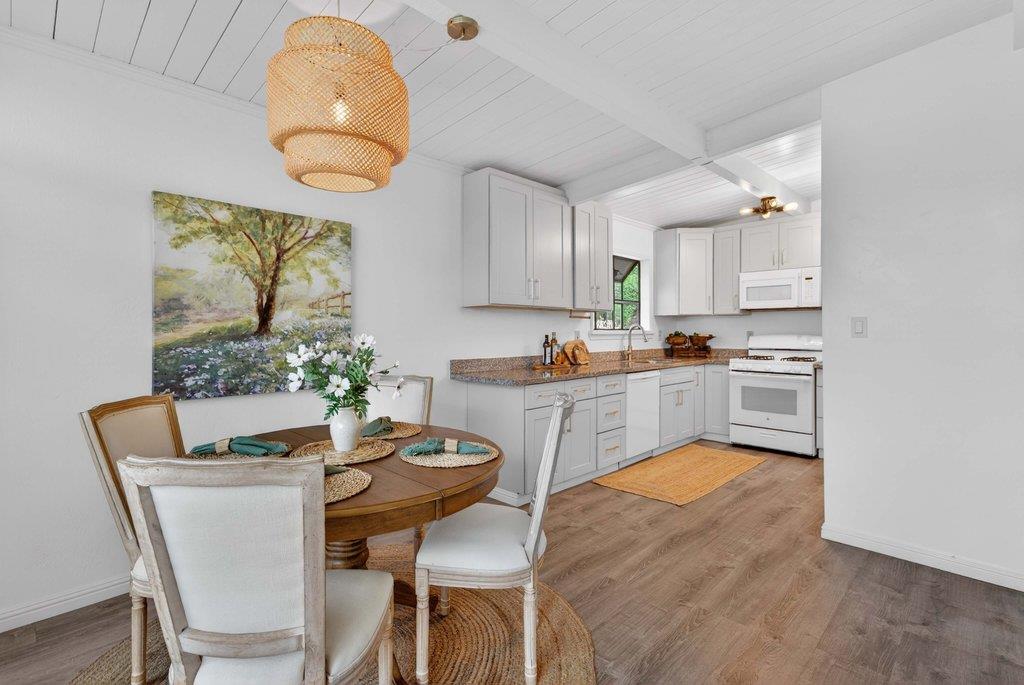 Detail Gallery Image 15 of 43 For 704 Encino Dr, Aptos,  CA 95003 - 3 Beds | 2 Baths