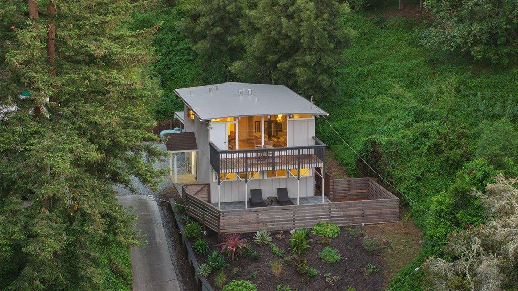 Detail Gallery Image 6 of 43 For 704 Encino Dr, Aptos,  CA 95003 - 3 Beds | 2 Baths