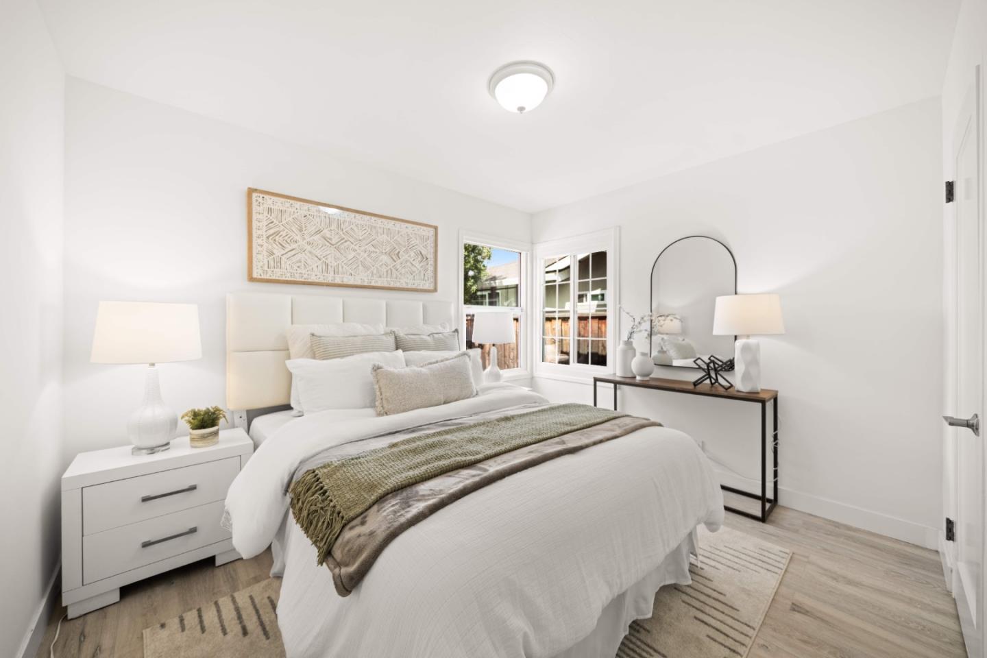 Detail Gallery Image 13 of 25 For 345 Stowell Ave, Sunnyvale,  CA 94085 - 2 Beds | 1 Baths