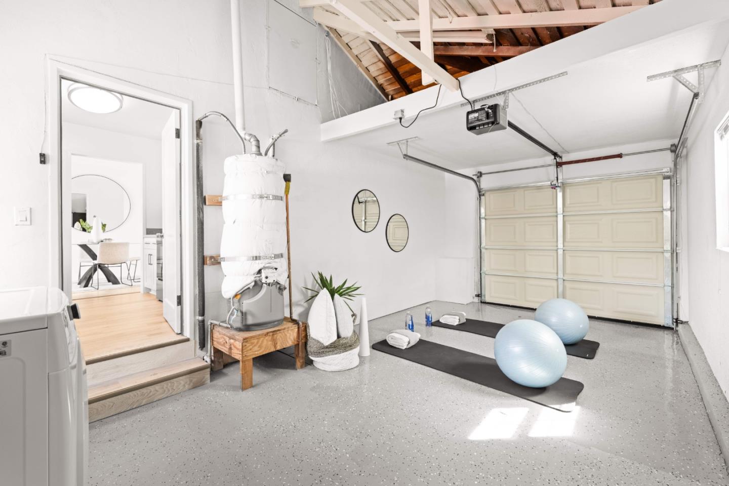 Detail Gallery Image 17 of 25 For 345 Stowell Ave, Sunnyvale,  CA 94085 - 2 Beds | 1 Baths