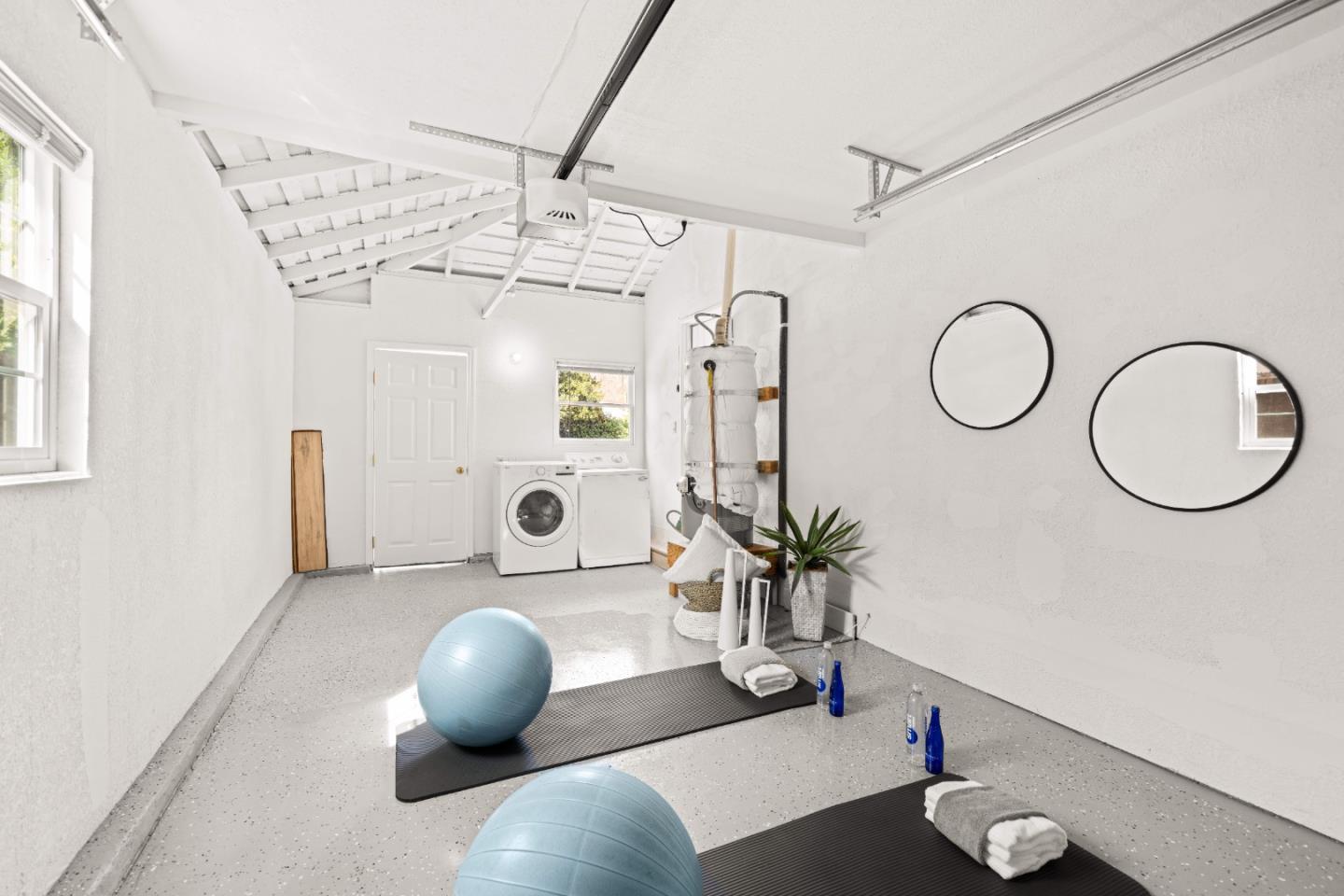 Detail Gallery Image 18 of 25 For 345 Stowell Ave, Sunnyvale,  CA 94085 - 2 Beds | 1 Baths