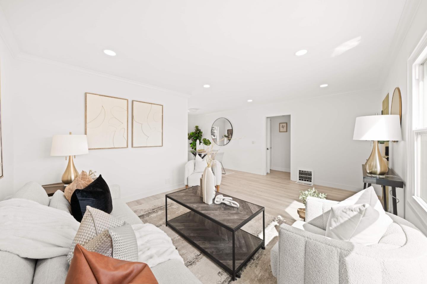 Detail Gallery Image 8 of 25 For 345 Stowell Ave, Sunnyvale,  CA 94085 - 2 Beds | 1 Baths