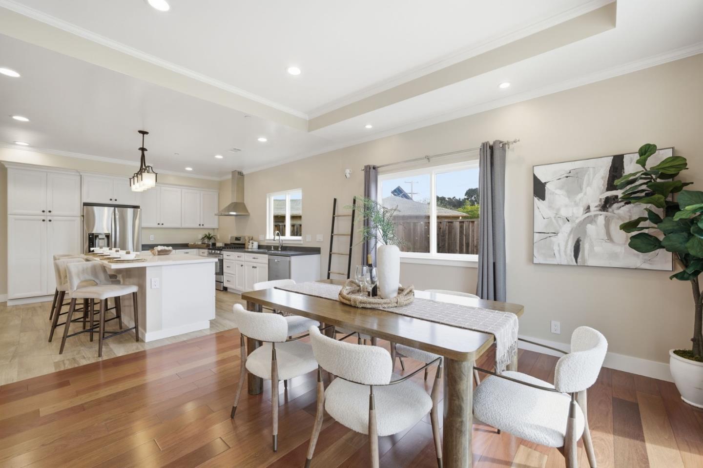 Detail Gallery Image 16 of 40 For 224 Eureka Ct, Sunnyvale,  CA 94085 - 4 Beds | 3/1 Baths