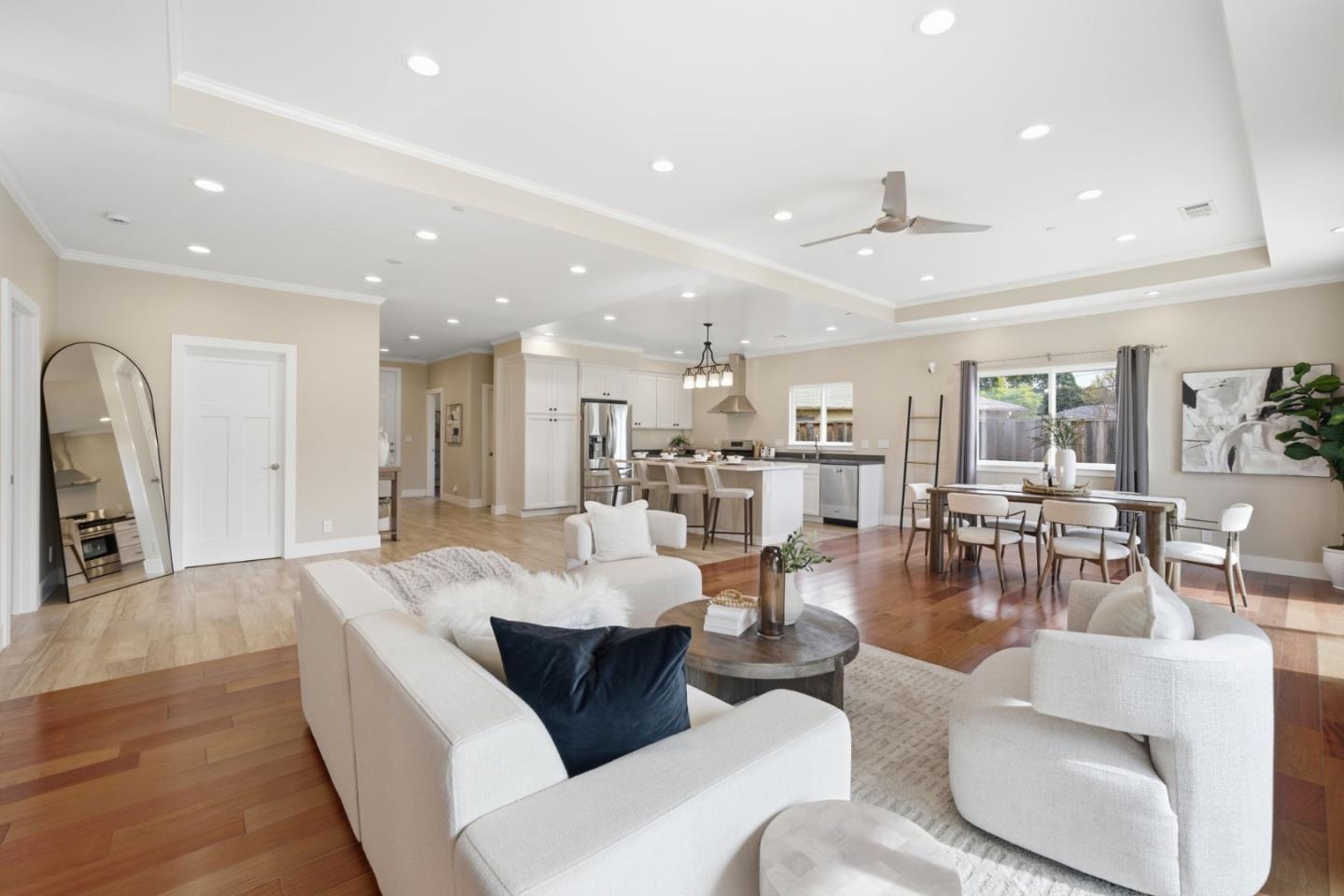 Detail Gallery Image 23 of 40 For 224 Eureka Ct, Sunnyvale,  CA 94085 - 4 Beds | 3/1 Baths