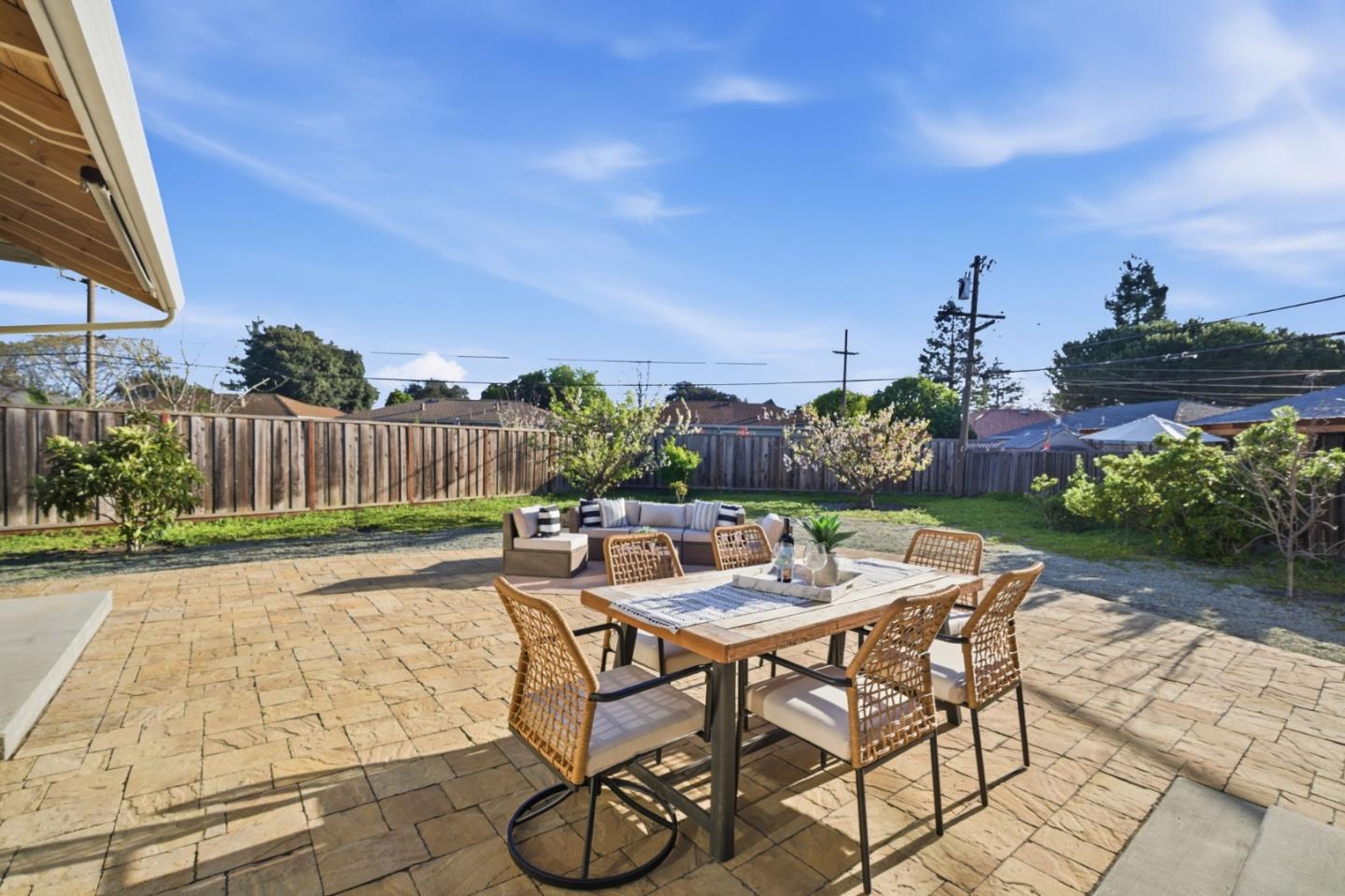 Detail Gallery Image 30 of 40 For 224 Eureka Ct, Sunnyvale,  CA 94085 - 4 Beds | 3/1 Baths