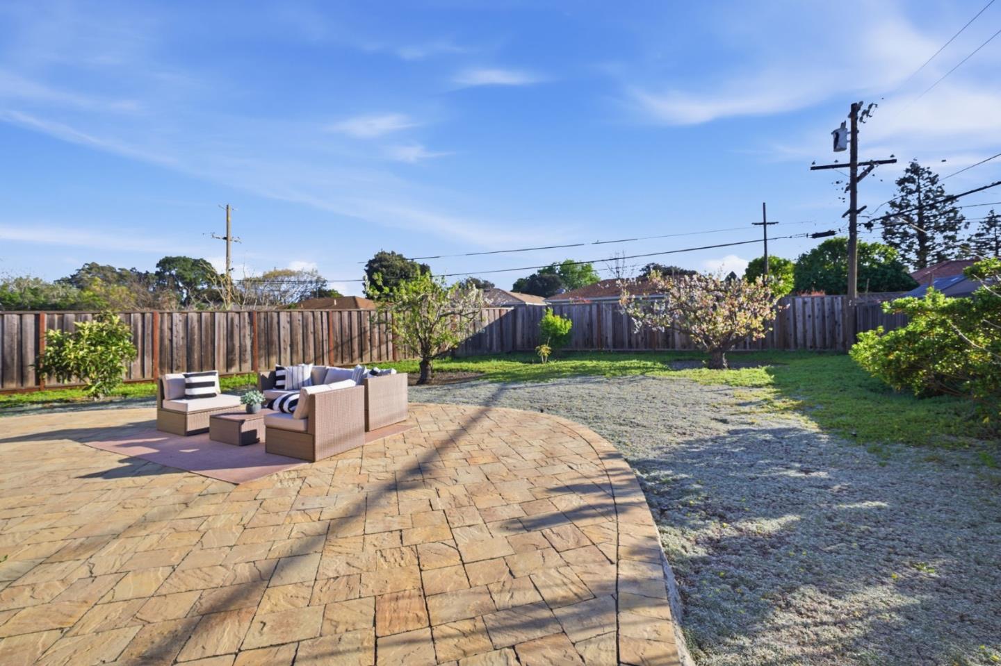 Detail Gallery Image 31 of 40 For 224 Eureka Ct, Sunnyvale,  CA 94085 - 4 Beds | 3/1 Baths