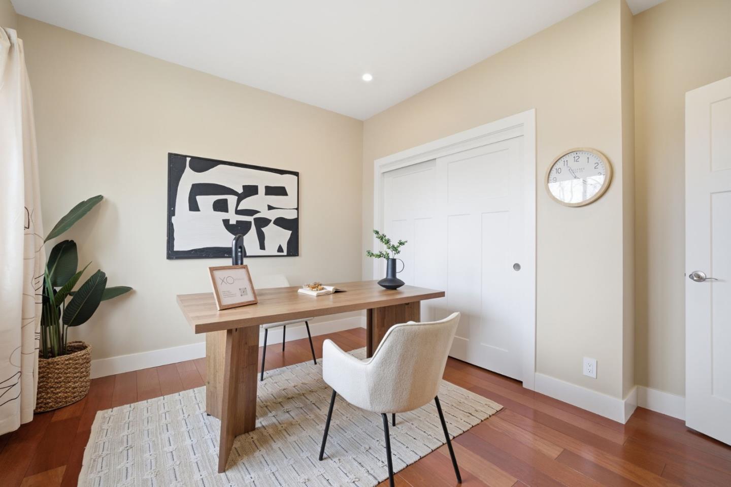 Detail Gallery Image 4 of 40 For 224 Eureka Ct, Sunnyvale,  CA 94085 - 4 Beds | 3/1 Baths