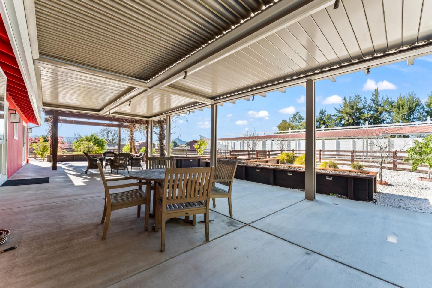 Detail Gallery Image 25 of 55 For 1515 Dias Dr, San Martin,  CA 95046 - 3 Beds | 2 Baths