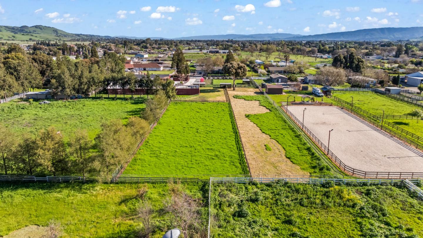 Detail Gallery Image 45 of 55 For 1515 Dias Dr, San Martin,  CA 95046 - 3 Beds | 2 Baths