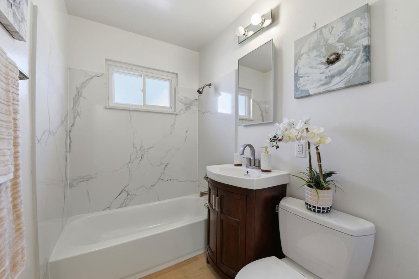 Detail Gallery Image 15 of 22 For 1075 Plymouth Dr, Sunnyvale,  CA 94087 - 3 Beds | 2 Baths