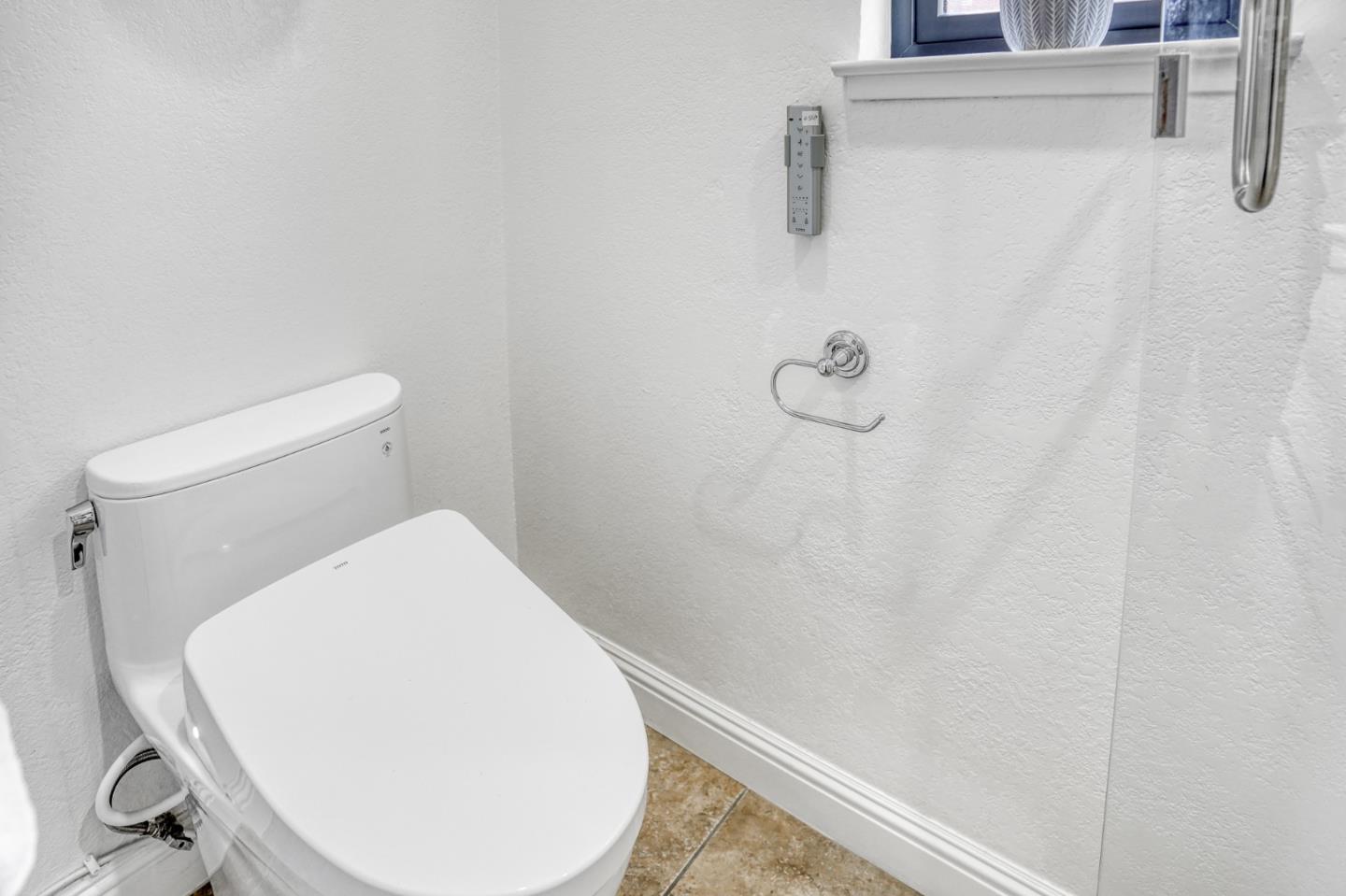 Detail Gallery Image 23 of 42 For 136 Spyglass Hill Rd, San Jose,  CA 95127 - 3 Beds | 2 Baths