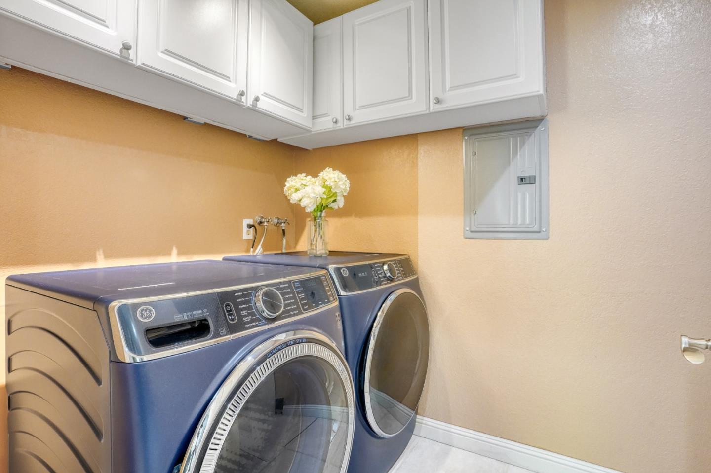 Detail Gallery Image 26 of 42 For 136 Spyglass Hill Rd, San Jose,  CA 95127 - 3 Beds | 2 Baths