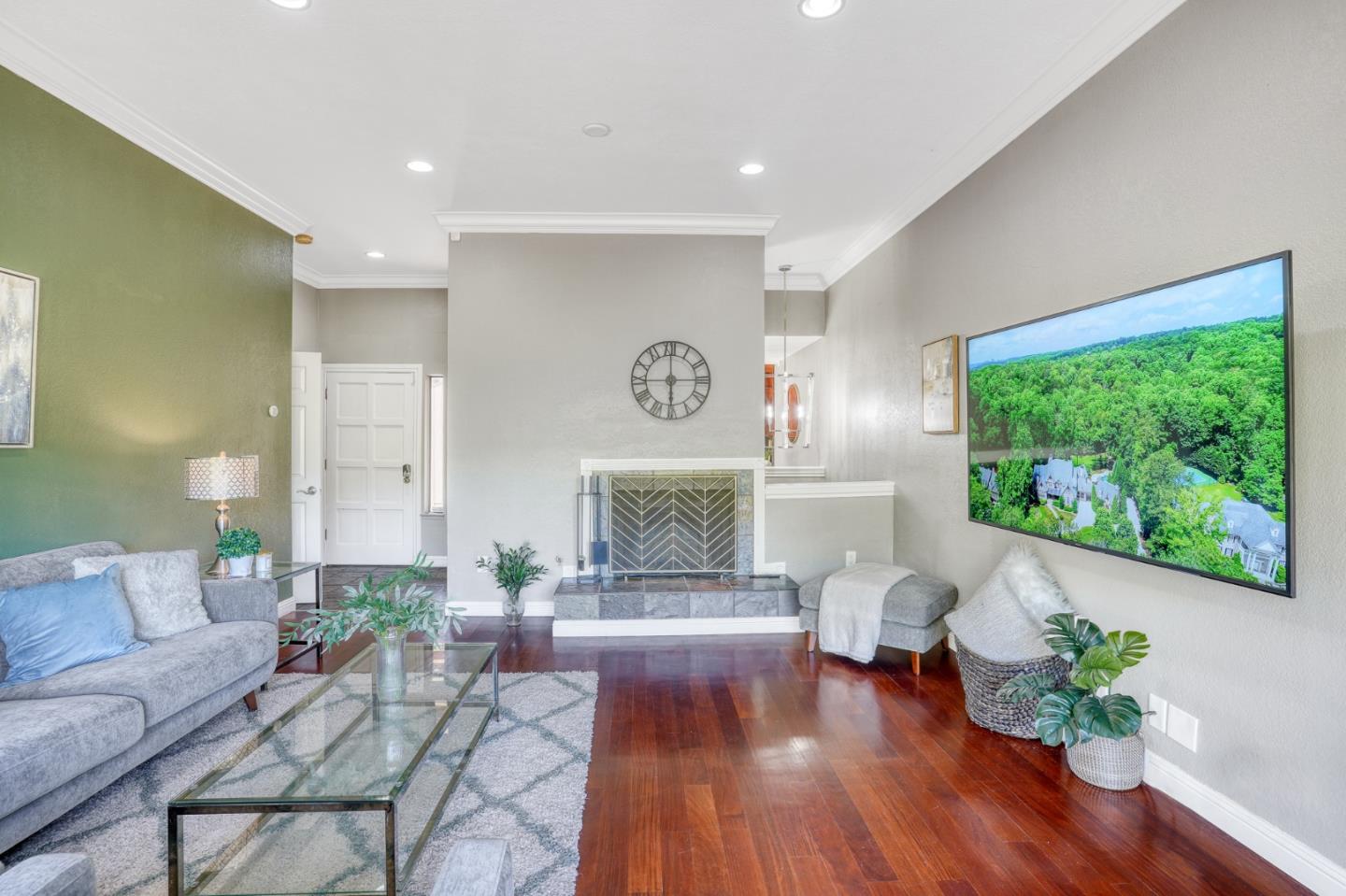 Detail Gallery Image 3 of 42 For 136 Spyglass Hill Rd, San Jose,  CA 95127 - 3 Beds | 2 Baths