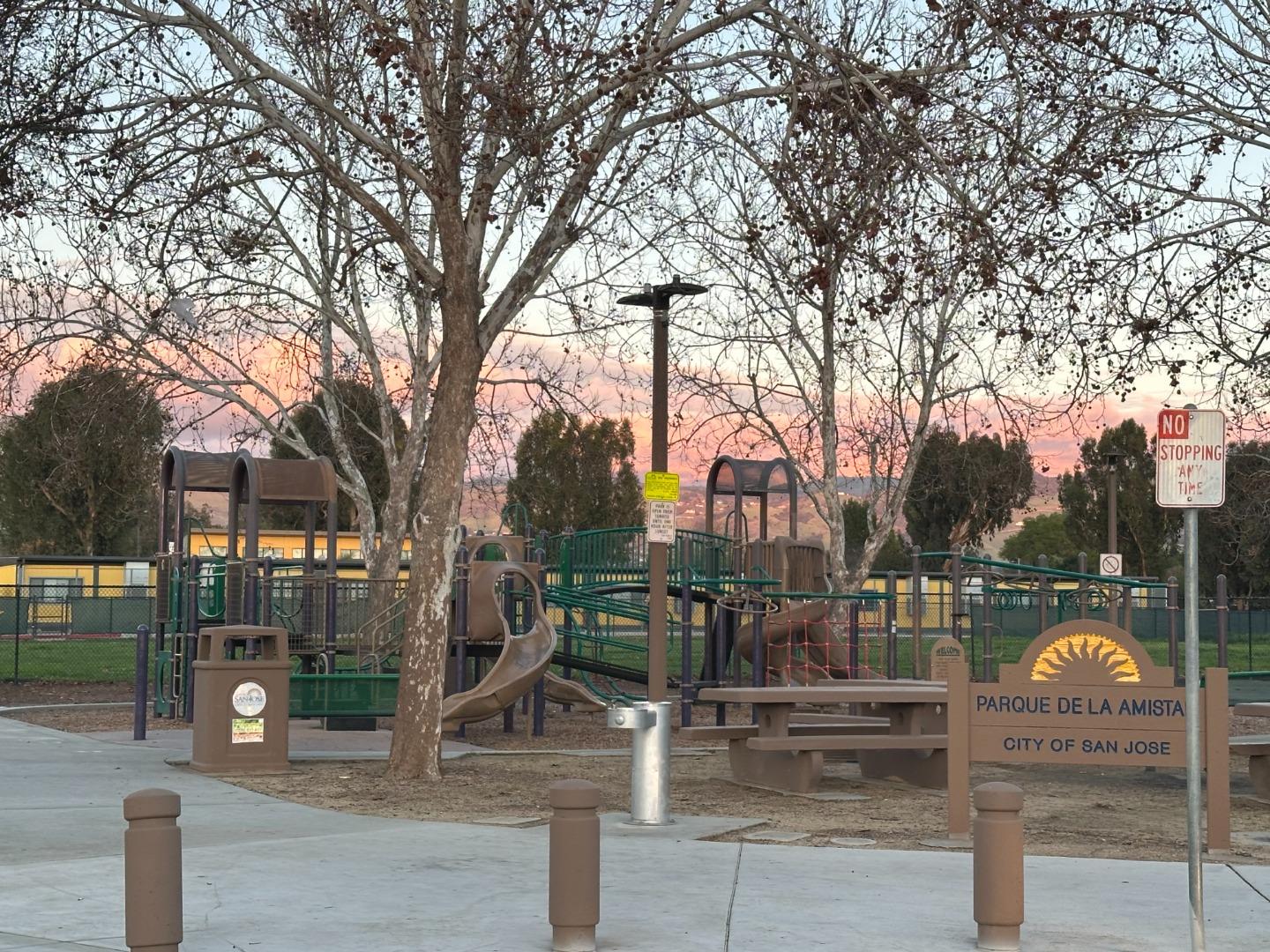 Detail Gallery Image 12 of 36 For 1924 Vollmer Way, San Jose,  CA 95116 - 3 Beds | 2 Baths