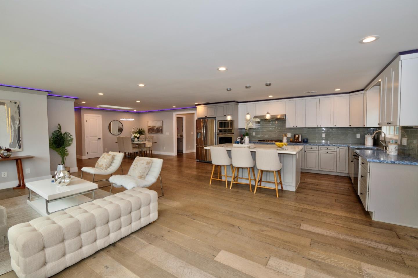 Detail Gallery Image 14 of 49 For 6026 Dial Way, San Jose,  CA 95129 - 4 Beds | 3 Baths