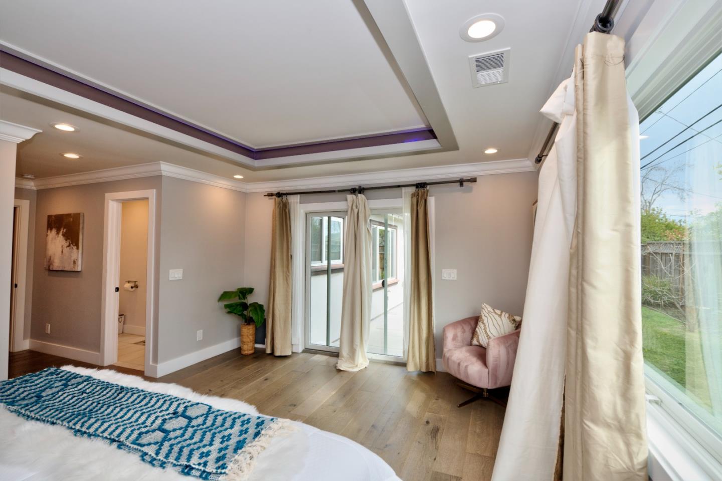 Detail Gallery Image 22 of 49 For 6026 Dial Way, San Jose,  CA 95129 - 4 Beds | 3 Baths