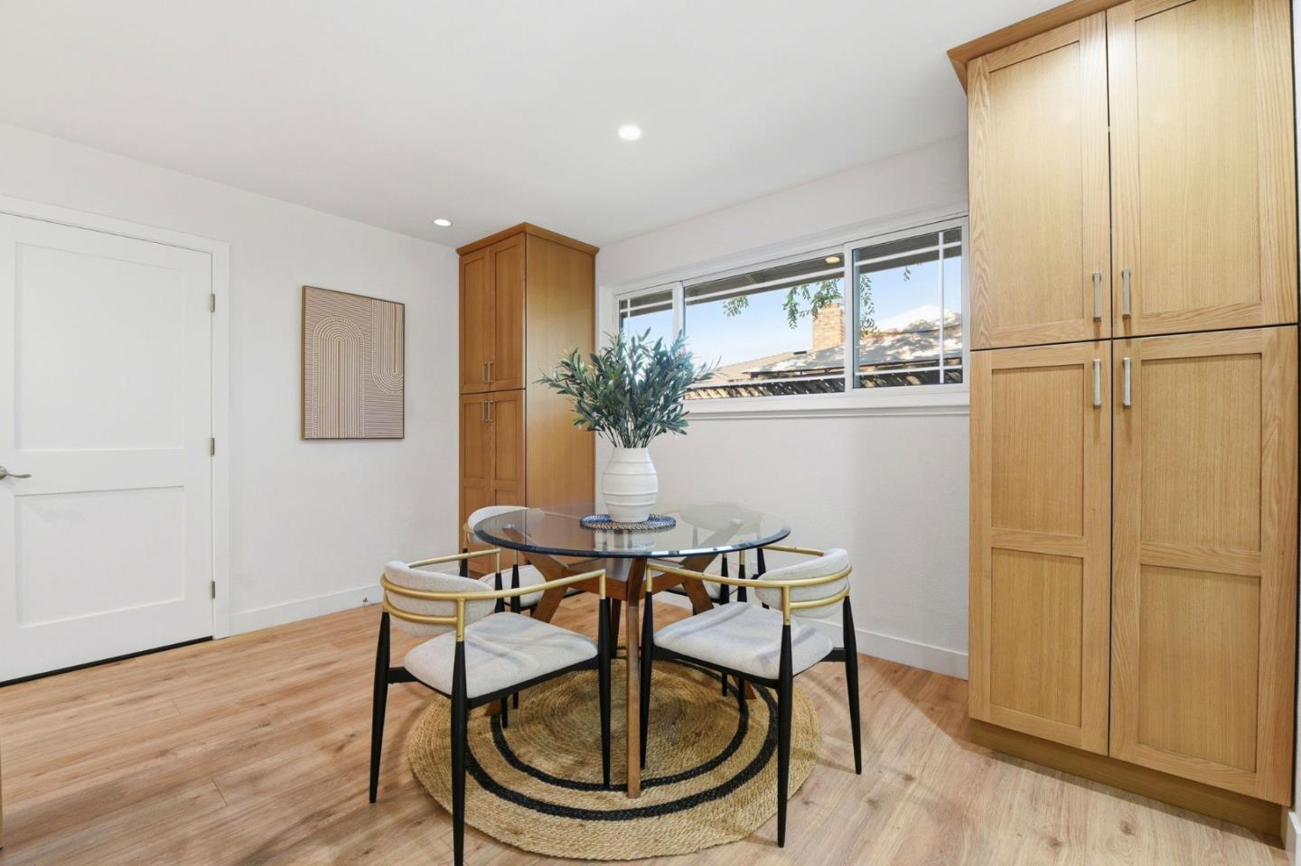 Detail Gallery Image 19 of 49 For 1524 Sandpiper Ct, Sunnyvale,  CA 94087 - 3 Beds | 2 Baths