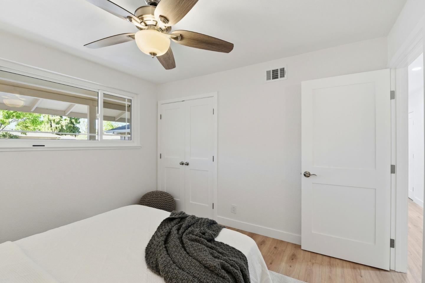 Detail Gallery Image 29 of 49 For 1524 Sandpiper Ct, Sunnyvale,  CA 94087 - 3 Beds | 2 Baths
