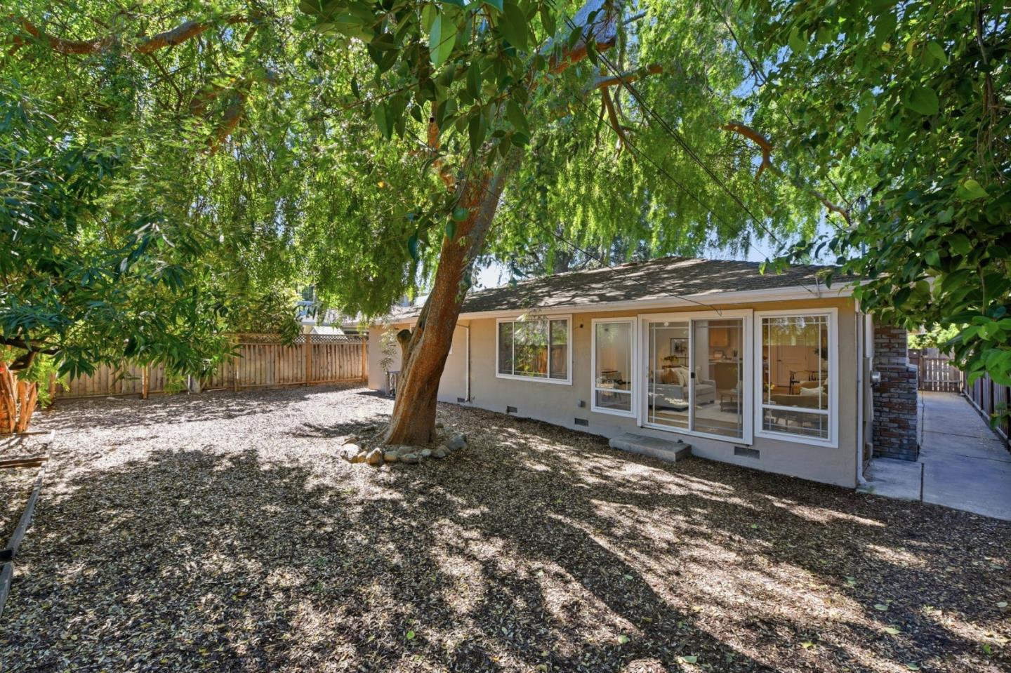 Detail Gallery Image 39 of 49 For 1524 Sandpiper Ct, Sunnyvale,  CA 94087 - 3 Beds | 2 Baths