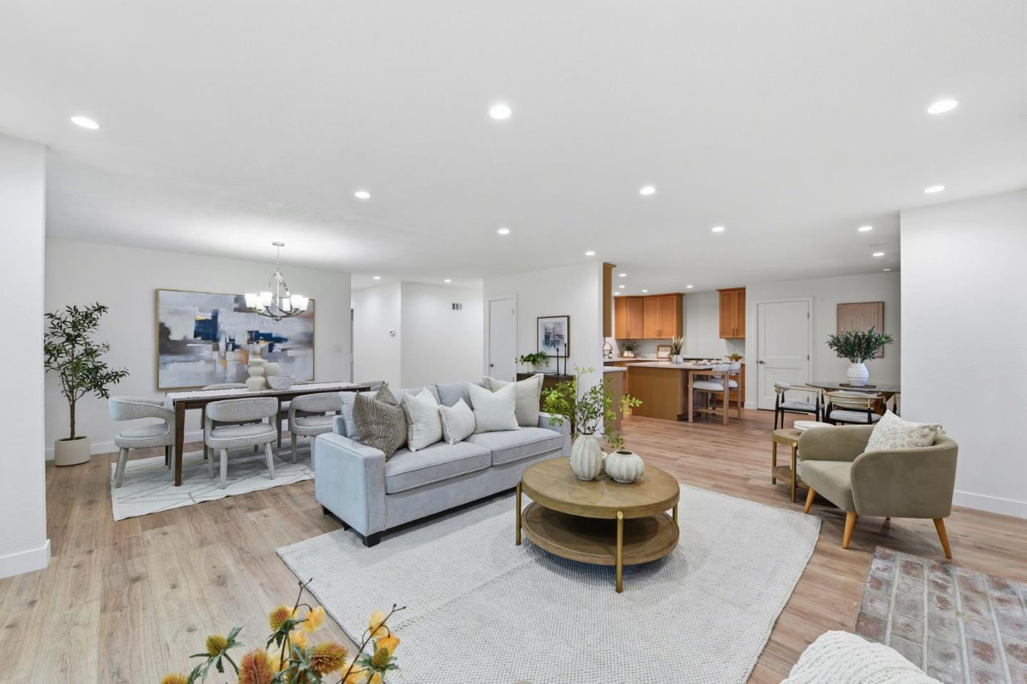 Detail Gallery Image 5 of 49 For 1524 Sandpiper Ct, Sunnyvale,  CA 94087 - 3 Beds | 2 Baths