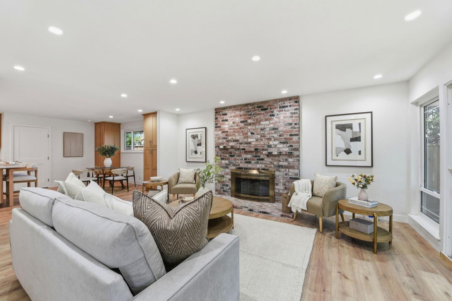 Detail Gallery Image 6 of 49 For 1524 Sandpiper Ct, Sunnyvale,  CA 94087 - 3 Beds | 2 Baths