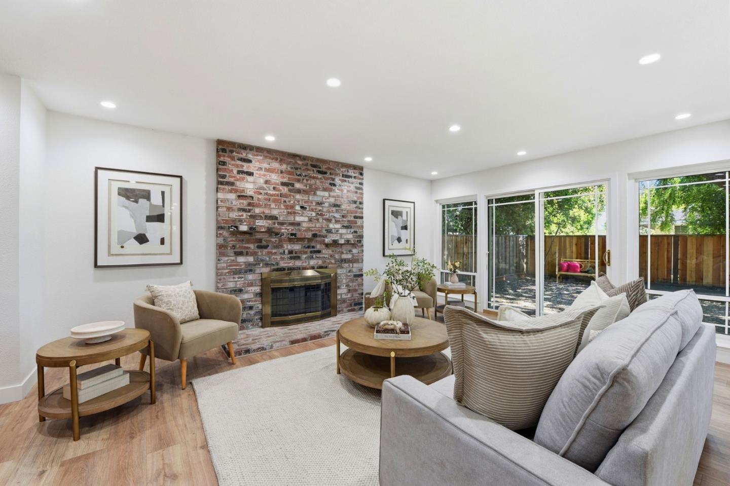 Detail Gallery Image 7 of 49 For 1524 Sandpiper Ct, Sunnyvale,  CA 94087 - 3 Beds | 2 Baths