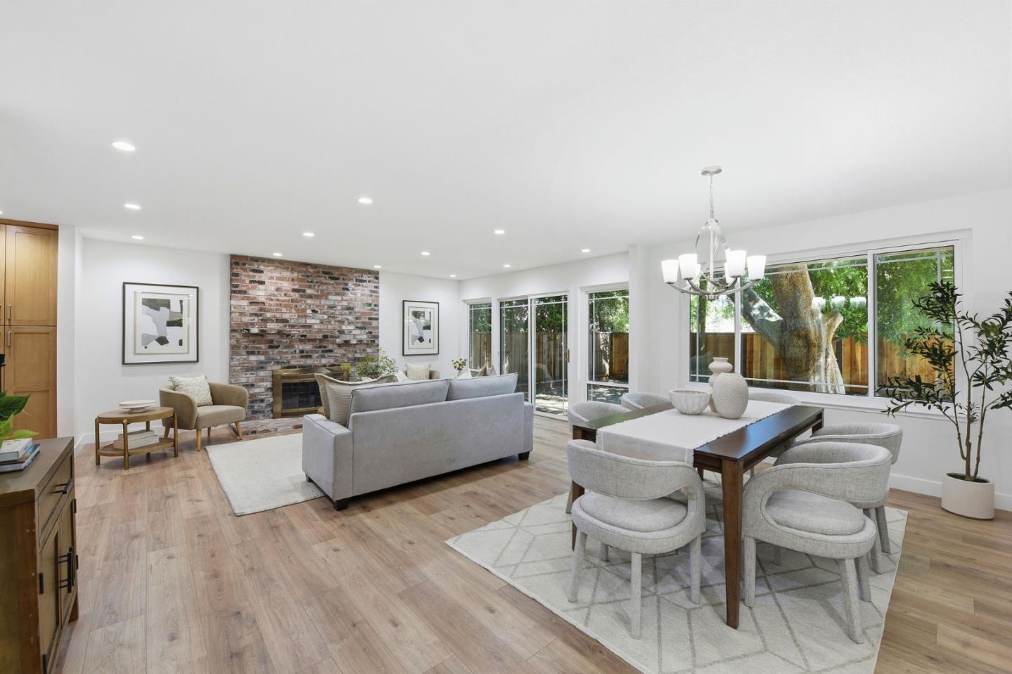 Detail Gallery Image 8 of 49 For 1524 Sandpiper Ct, Sunnyvale,  CA 94087 - 3 Beds | 2 Baths