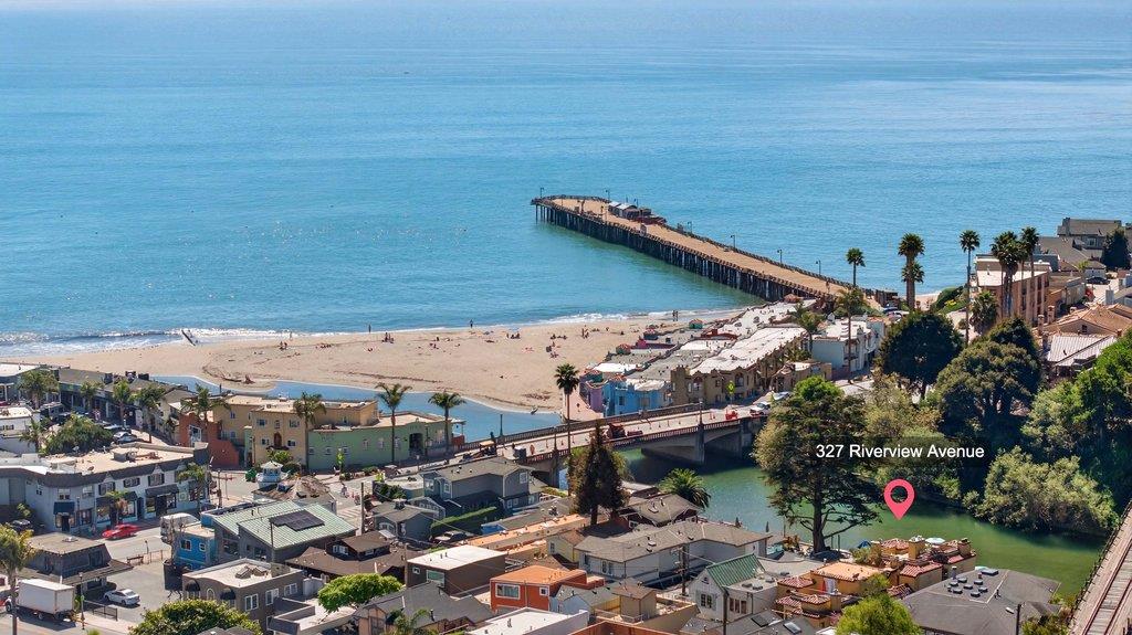 Detail Gallery Image 15 of 47 For 327 Riverview Ave #C,  Capitola,  CA 95010 - 2 Beds | 2 Baths