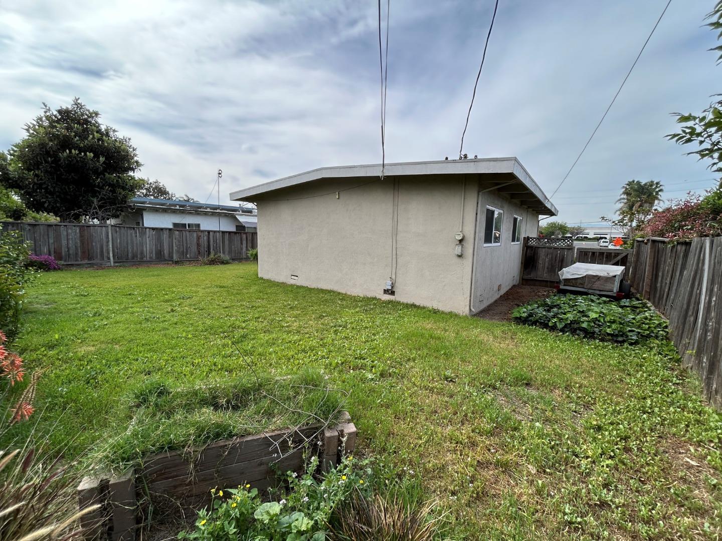 Detail Gallery Image 18 of 19 For 532 Lochridge Dr, San Jose,  CA 95133 - 3 Beds | 1 Baths