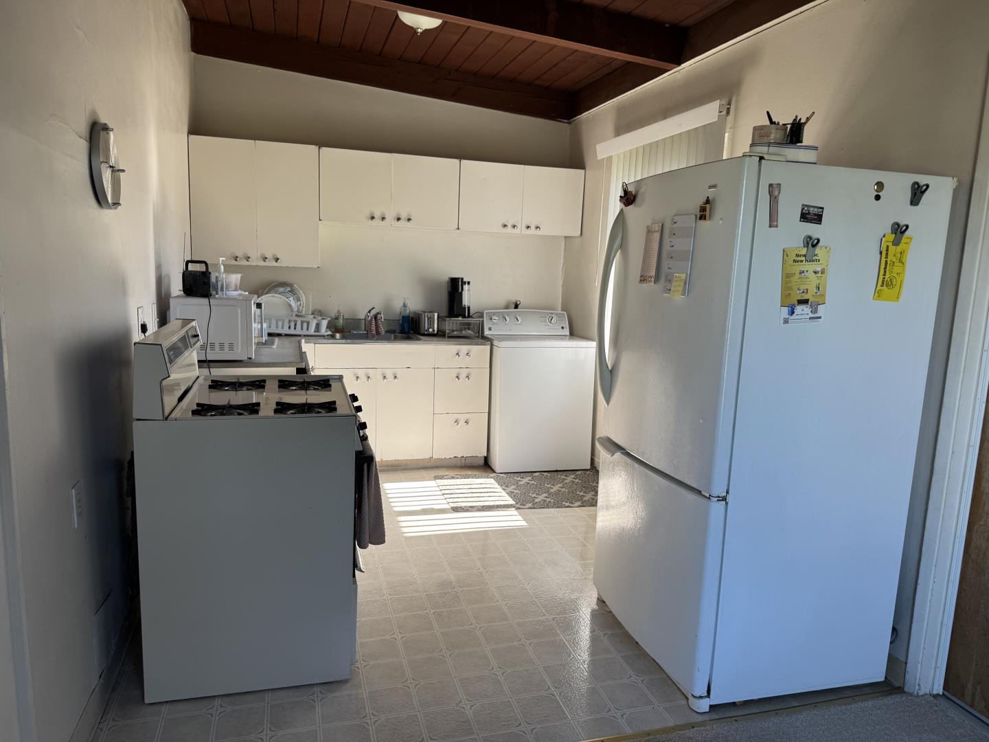 Detail Gallery Image 5 of 19 For 532 Lochridge Dr, San Jose,  CA 95133 - 3 Beds | 1 Baths