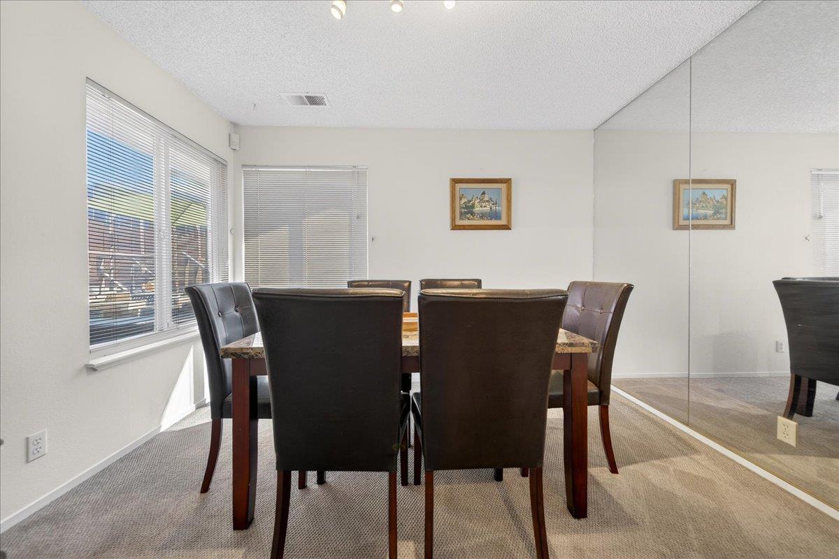 Detail Gallery Image 12 of 49 For 1184 Barbara Ct, Seaside,  CA 93955 - 3 Beds | 2 Baths