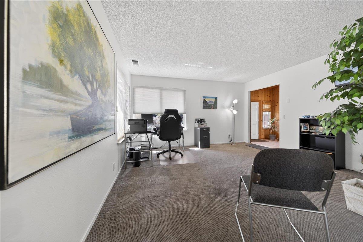 Detail Gallery Image 14 of 49 For 1184 Barbara Ct, Seaside,  CA 93955 - 3 Beds | 2 Baths