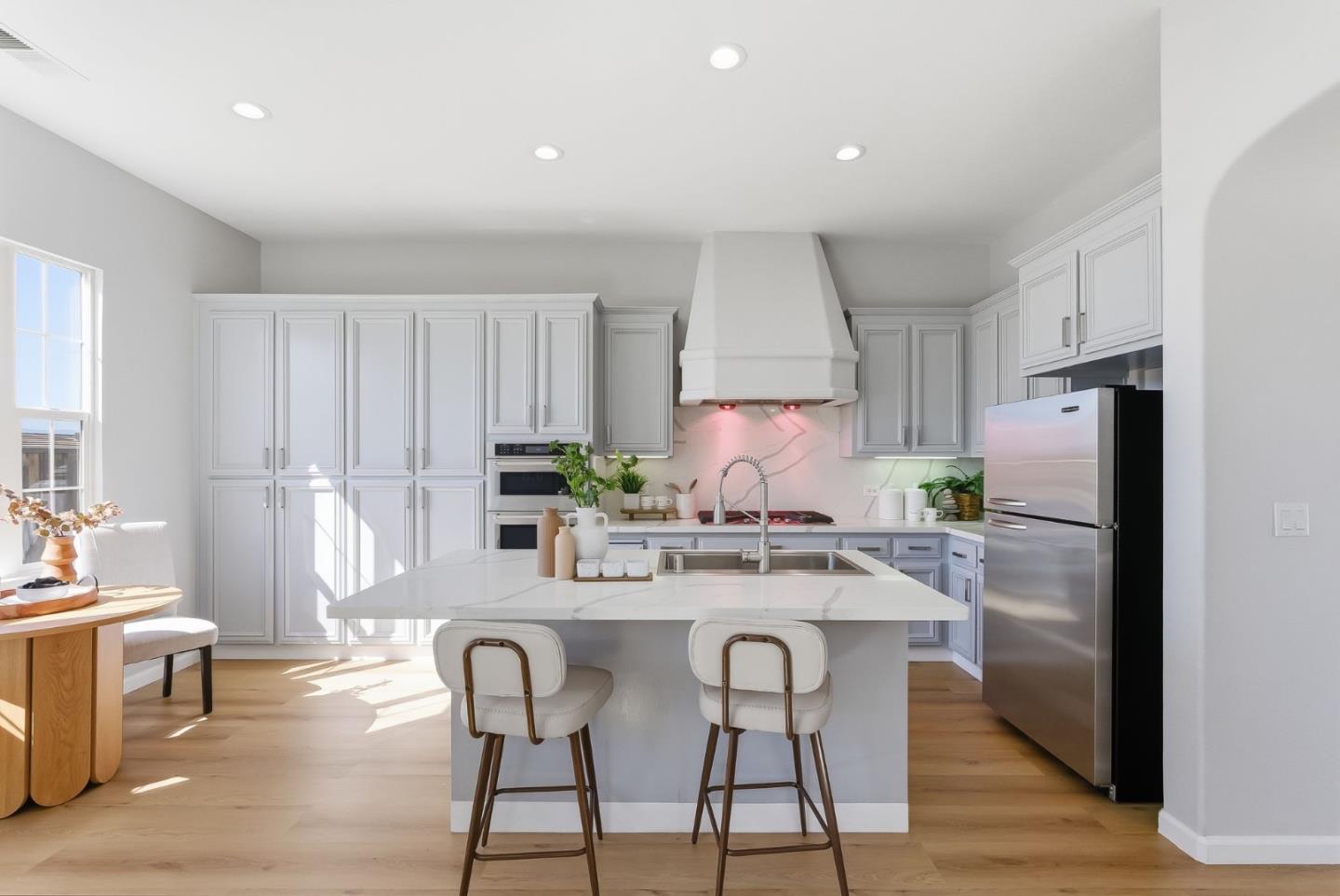 Detail Gallery Image 11 of 33 For 3434 Piemonte Ct, San Jose,  CA 95148 - 3 Beds | 2 Baths