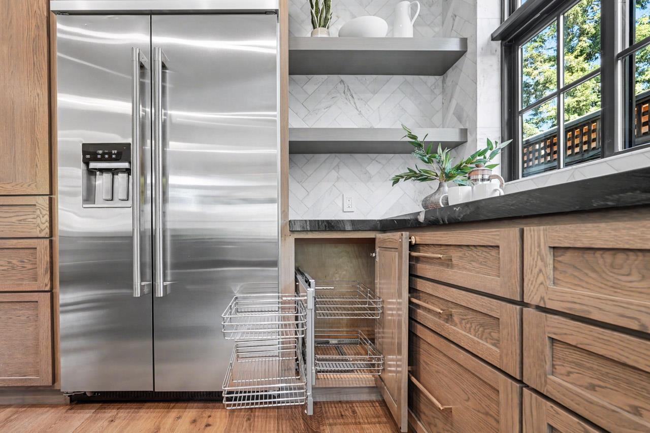 Detail Gallery Image 18 of 73 For 829 Nevada Ave, San Jose,  CA 95125 - 4 Beds | 3 Baths