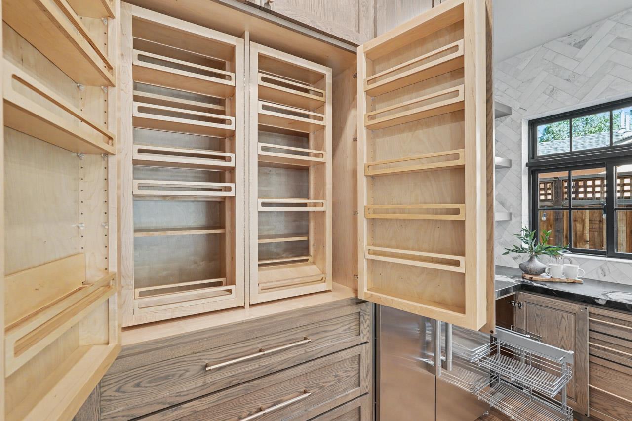 Detail Gallery Image 19 of 73 For 829 Nevada Ave, San Jose,  CA 95125 - 4 Beds | 3 Baths