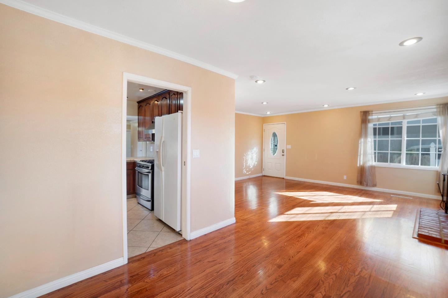 Detail Gallery Image 12 of 58 For 663 Los Padres Blvd, Santa Clara,  CA 95050 - 3 Beds | 2 Baths