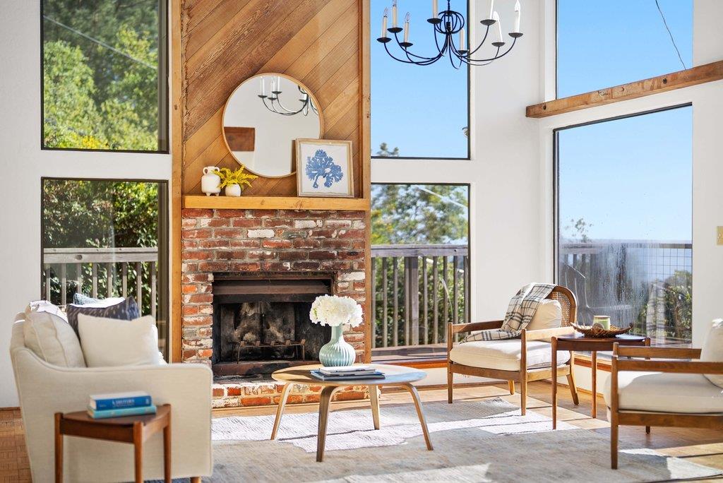 Detail Gallery Image 4 of 41 For 537 Santa Marguarita Dr, Aptos,  CA 95003 - 2 Beds | 1/1 Baths