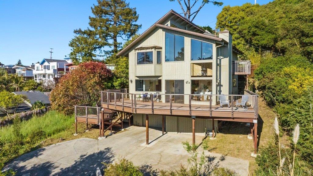 Detail Gallery Image 6 of 41 For 537 Santa Marguarita Dr, Aptos,  CA 95003 - 2 Beds | 1/1 Baths