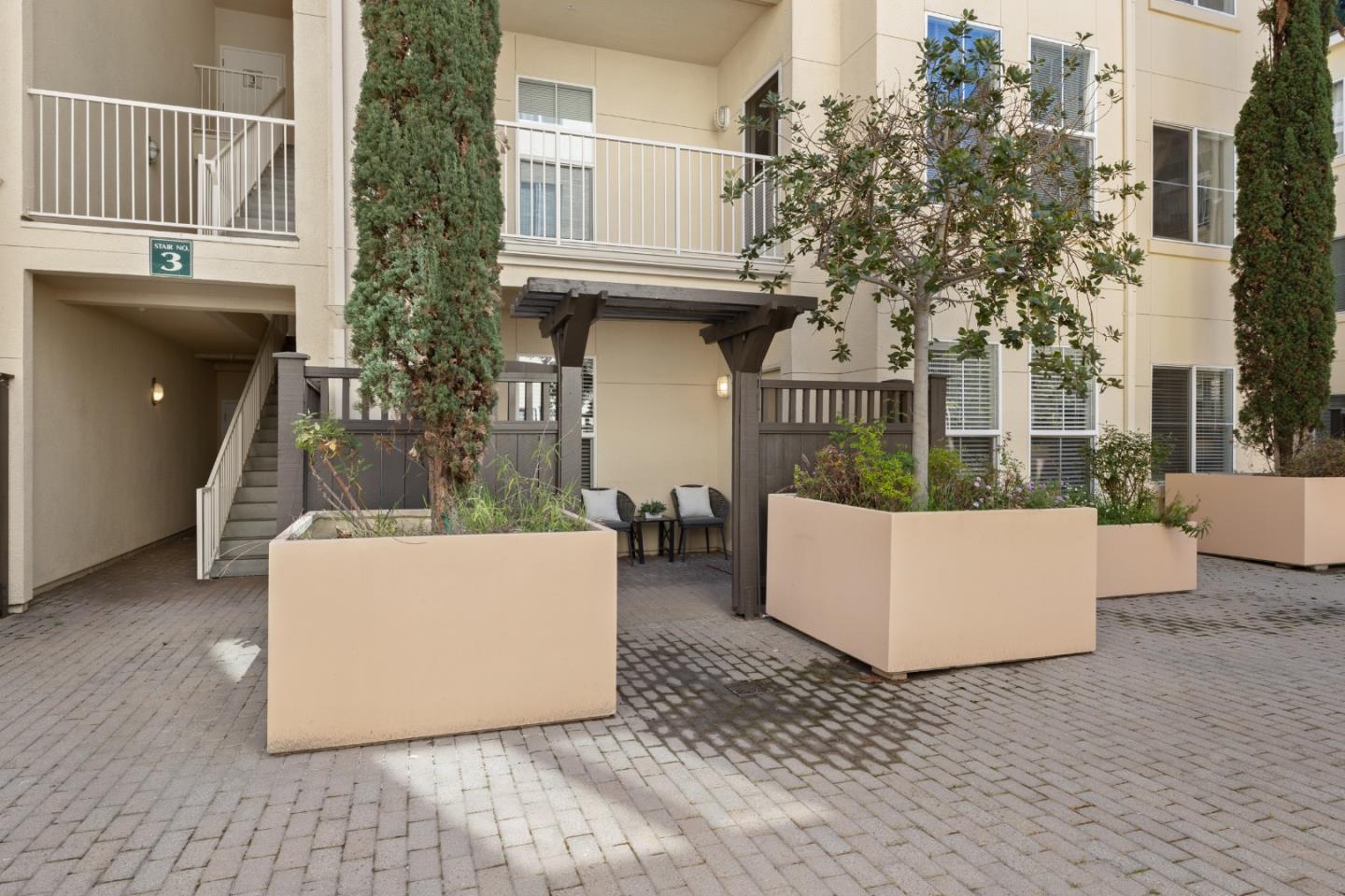 Detail Gallery Image 21 of 27 For 2255 Showers Dr #141,  Mountain View,  CA 94040 - 2 Beds | 2 Baths