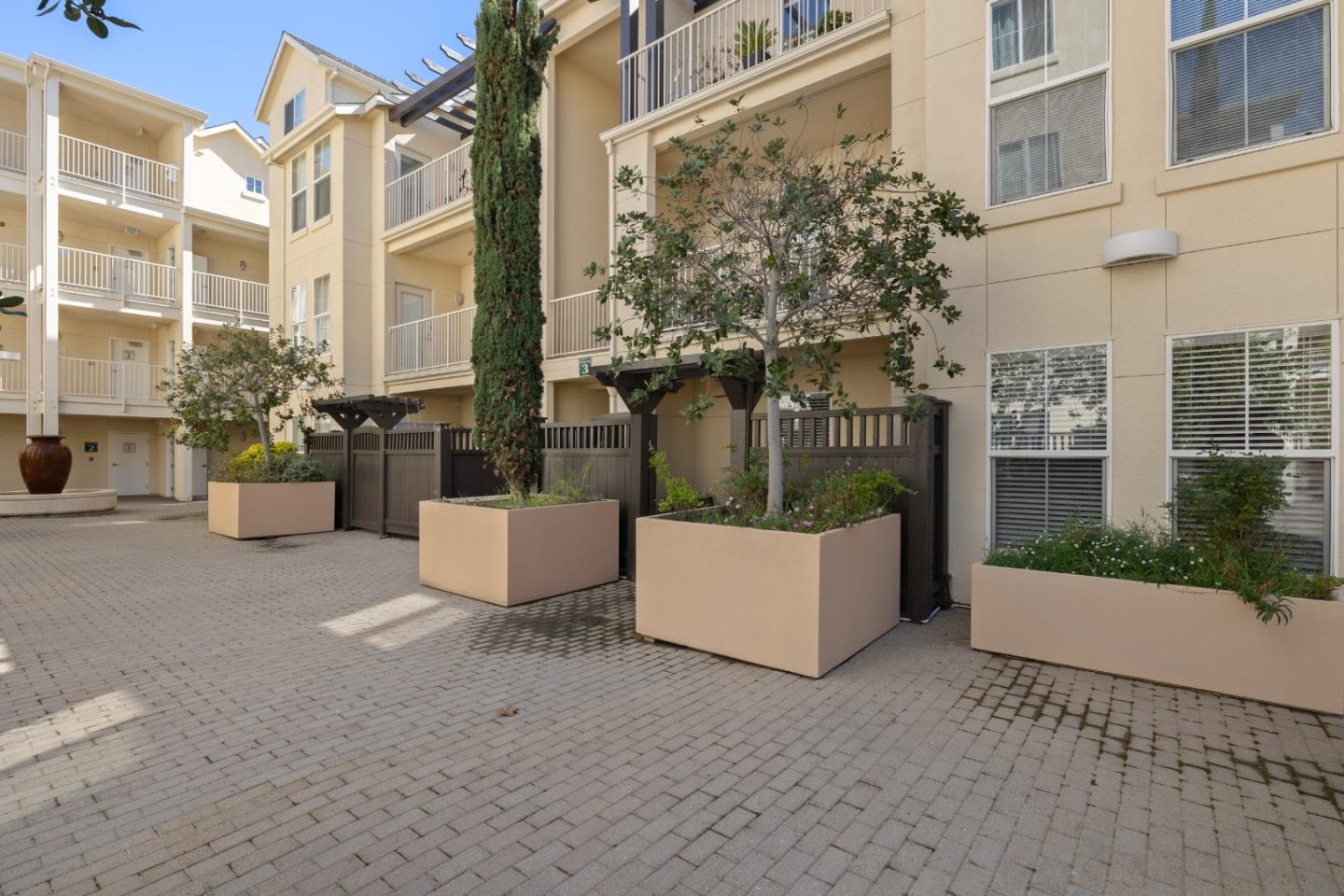 Detail Gallery Image 24 of 27 For 2255 Showers Dr #141,  Mountain View,  CA 94040 - 2 Beds | 2 Baths