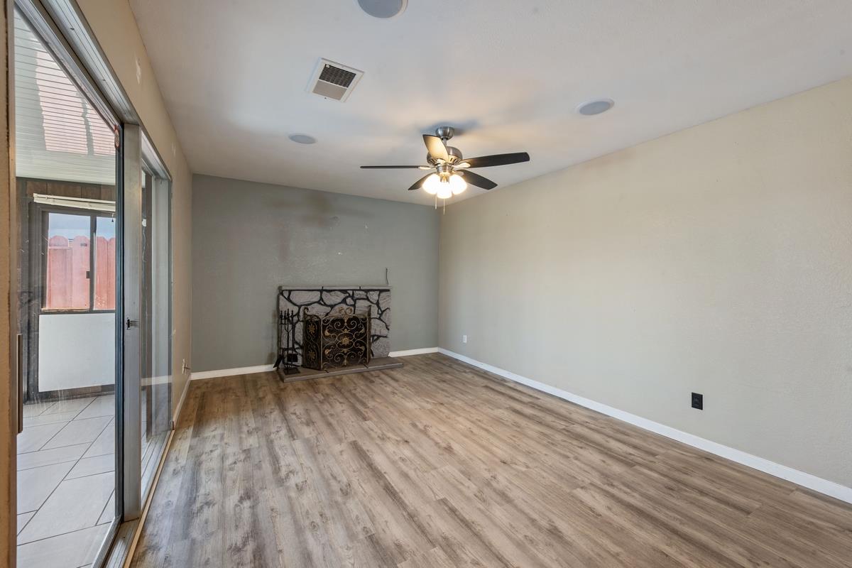 Detail Gallery Image 14 of 27 For 22 Sharon Dr, Bay Point,  CA 94565 - 3 Beds | 2 Baths