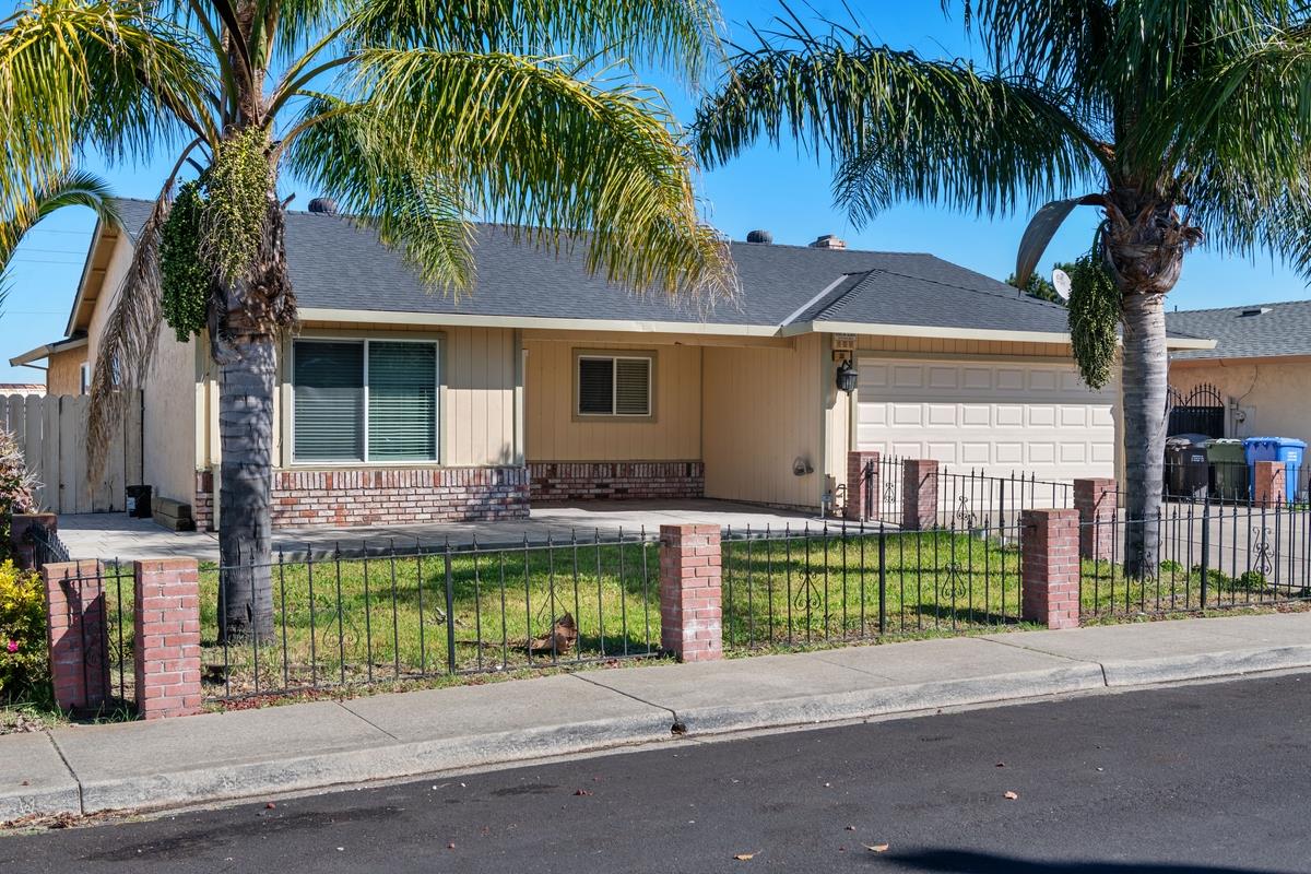 Detail Gallery Image 2 of 27 For 22 Sharon Dr, Bay Point,  CA 94565 - 3 Beds | 2 Baths