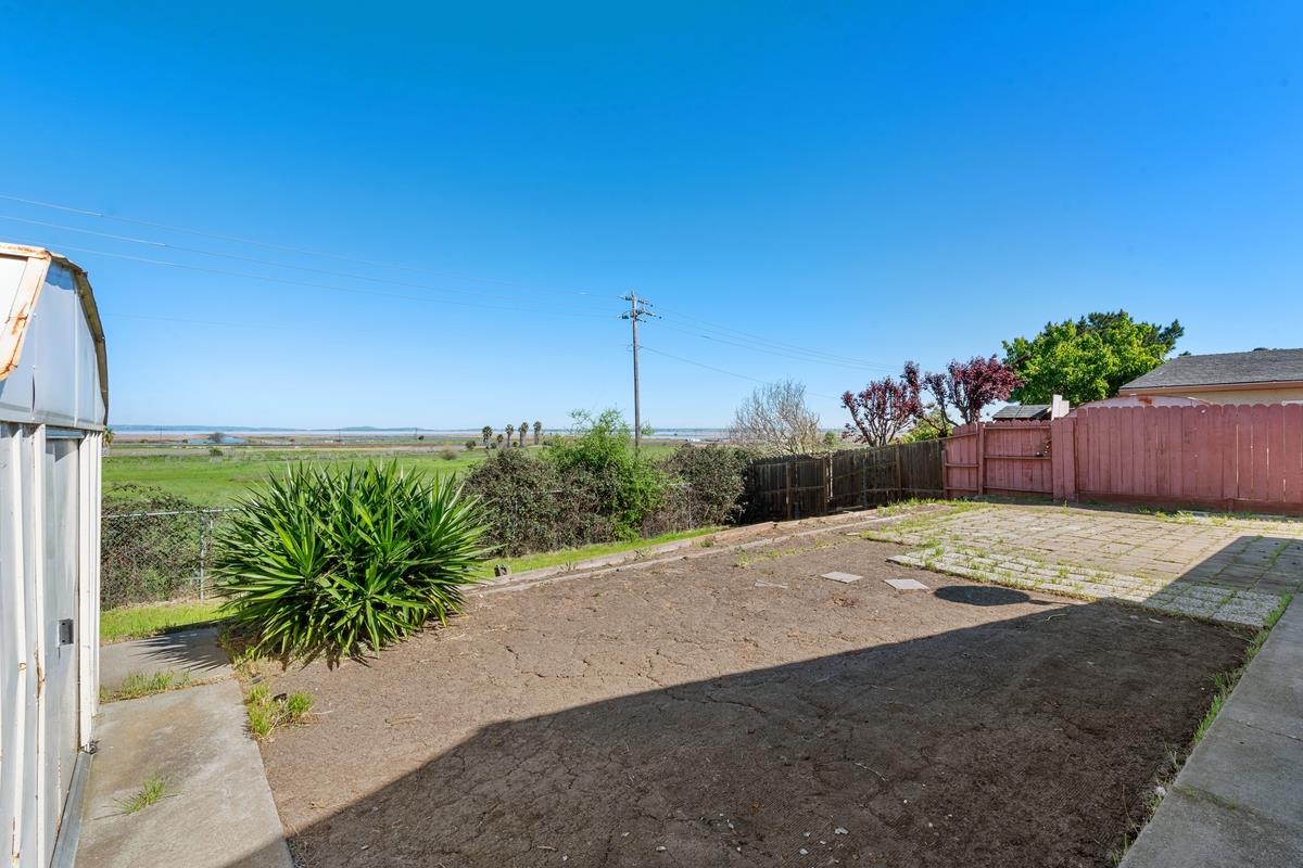 Detail Gallery Image 24 of 27 For 22 Sharon Dr, Bay Point,  CA 94565 - 3 Beds | 2 Baths